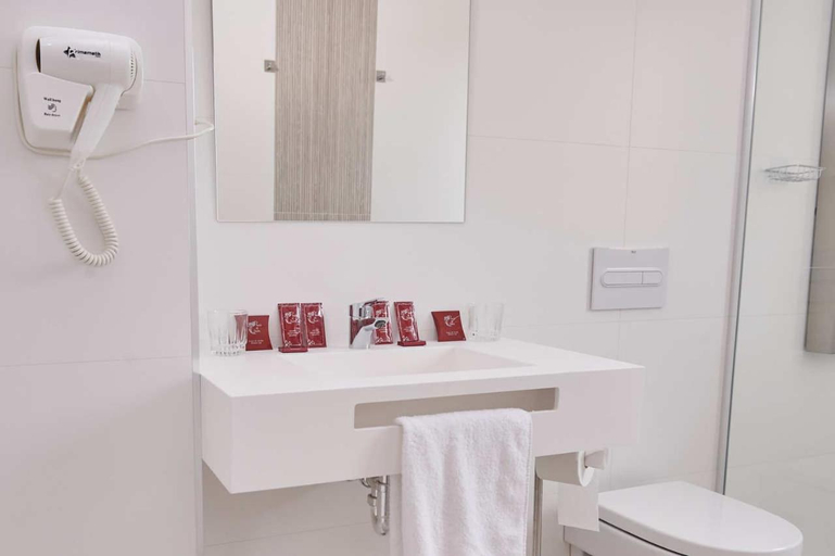 Bathroom 3, Posada Naturae, Cantabria