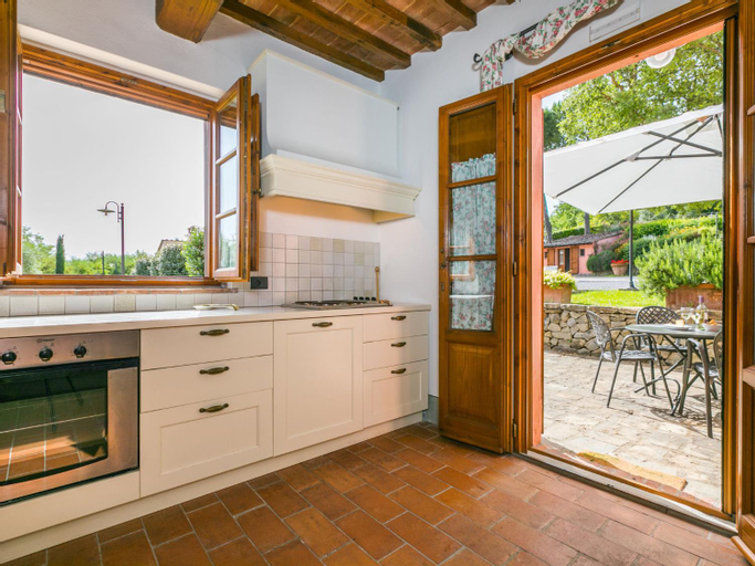 Others 3, Apartment Francigena-1 by Interhome, Florence