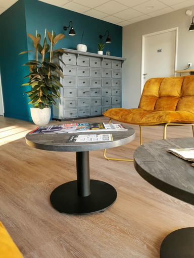 Public Area 4, Aux Ateliers, Doubs