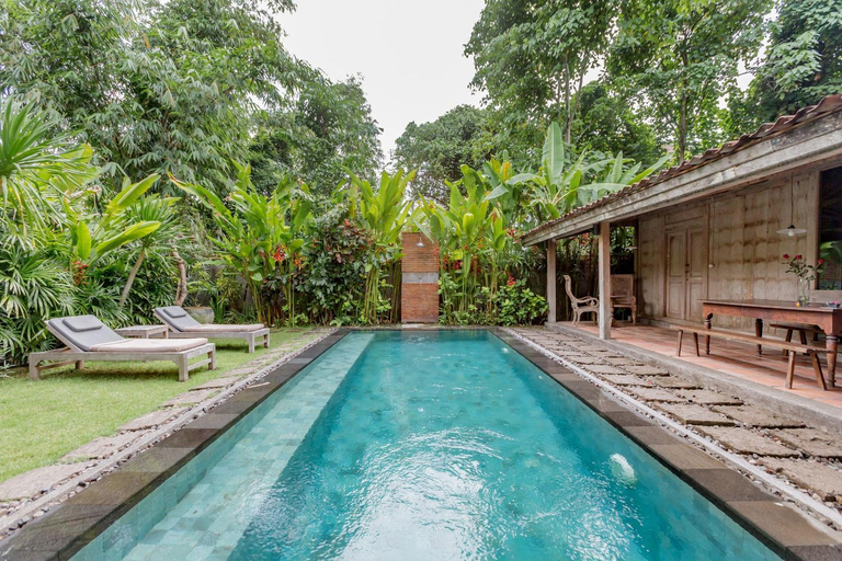 Swimming Pool 18