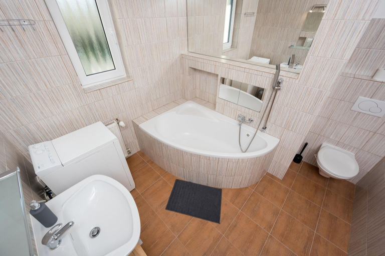 Bathroom 3, Apartma SunGarden Liberec, Liberec
