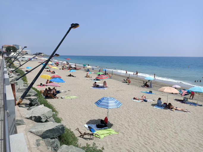 Exterior & Views 4, Casa di Noemi - Seafront with parking, Savona