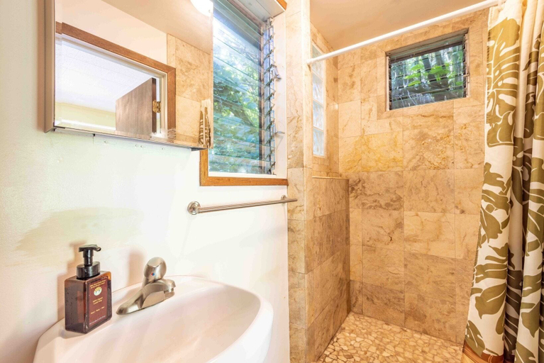 Bathroom 5, Hale Akua Garden Farm & Eco-Retreat, Maui