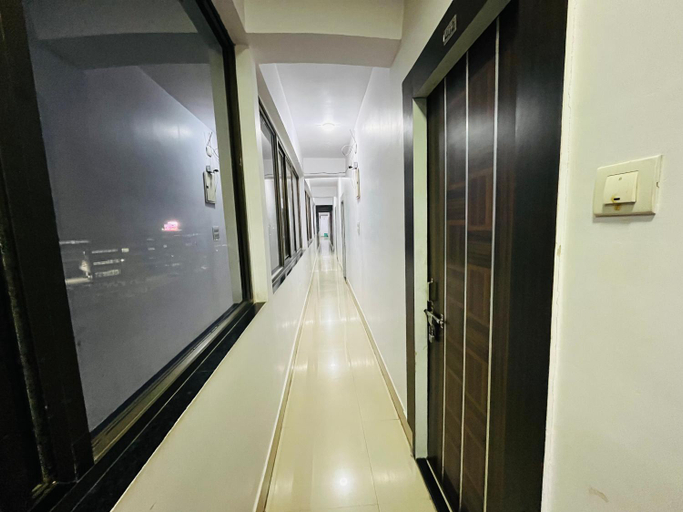 Others 4, Hotel Mani International, Patna