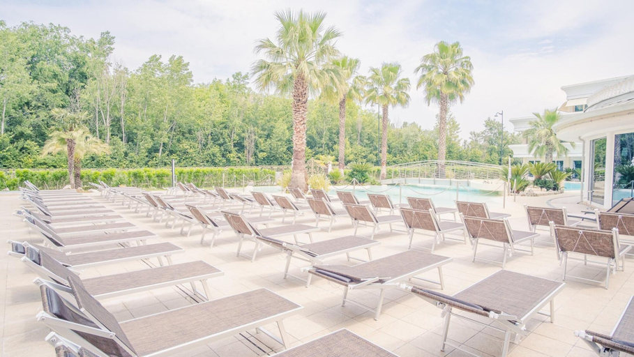 Room 4, 206 Relais du Lac Village - Italian Homing, Brescia