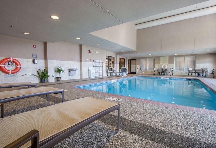 Sport & Beauty 5, Hampton Inn Great Falls, Cascade