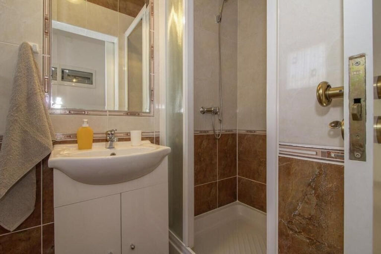 Bathroom 3, Apartments Doris, Rovinj