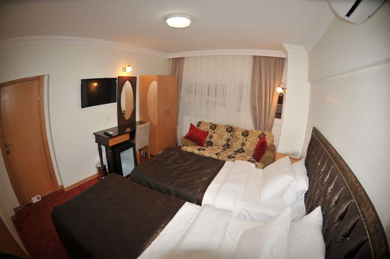 Bedroom 2, Palace Point Hotel, Fatih