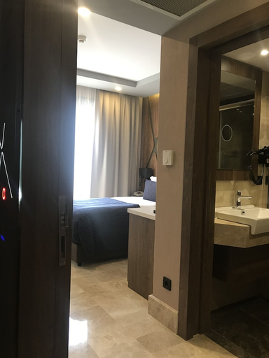 Bathroom 5, Extenso Hotel, Gaziemir