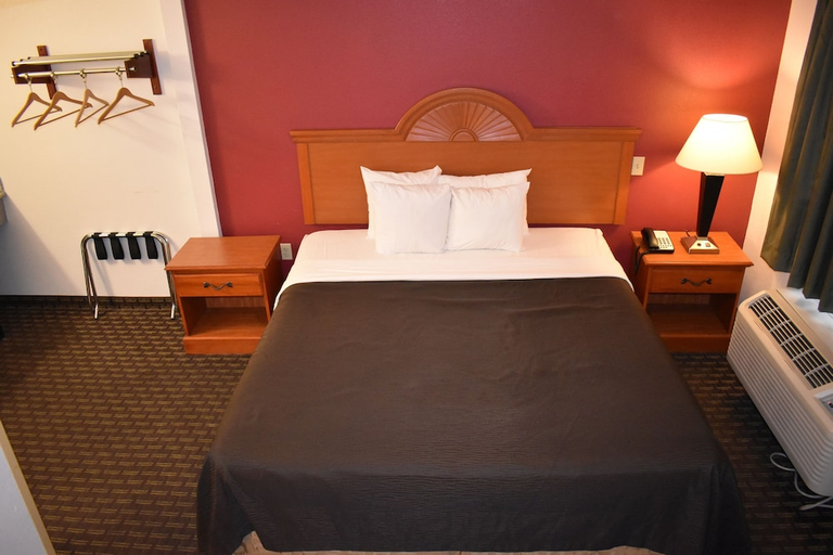 Bedroom 2, Hotel Belmont, San Mateo