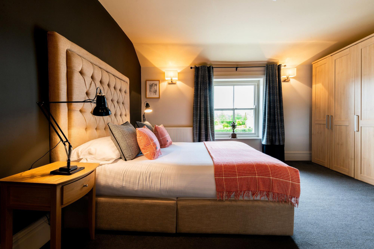 Bedroom 3, Derby Arms, Lancashire
