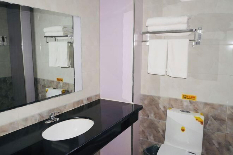 Bathroom 4, Qiyu Hotel, Altay