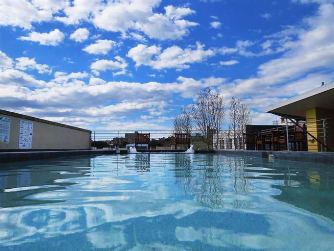 Swimming Pool 12