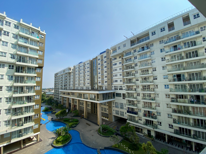 Exterior & Views, Minimalist 2BR with Pool View at Gateway Pasteur Apartent By Travelio, Bandung