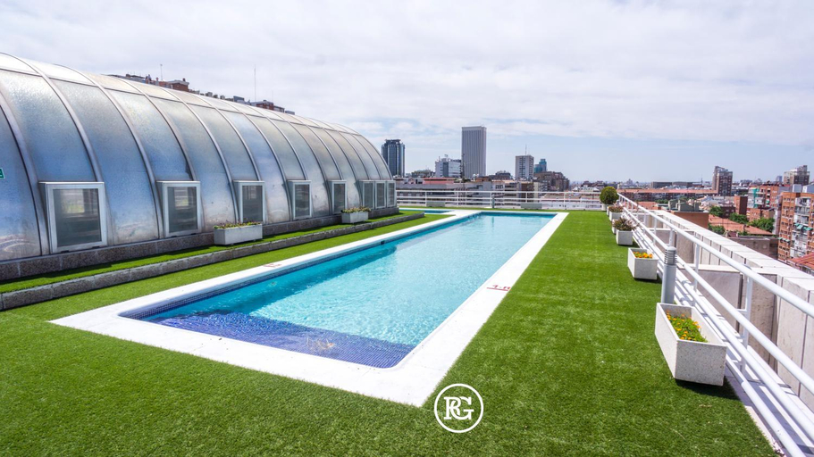 Sport & Beauty 2, Apartmentos Eurobuilding 2, Madrid