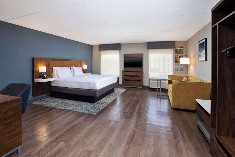 Bedroom 3, Hampton Inn & Suites Spartanburg-I-26-Westgate Mall, Spartanburg