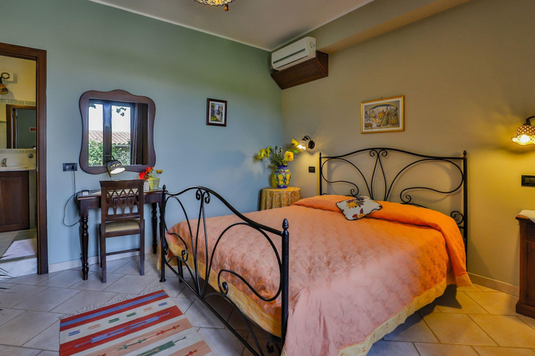 Bedroom 2, Lago Verde Bed and Breakfast, Palermo