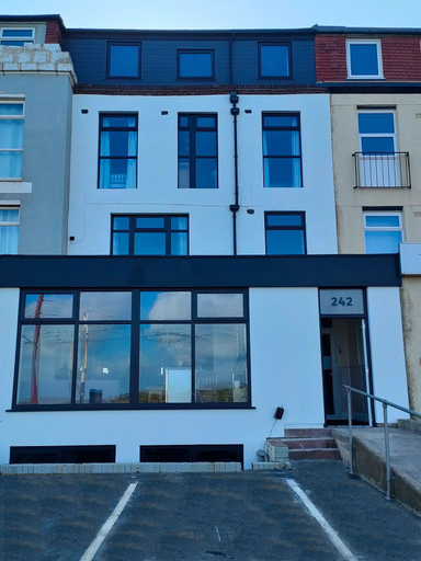 Exterior & Views, Hotel 242, Blackpool