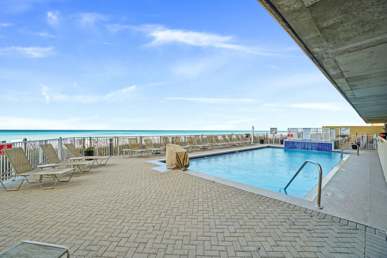 Sport & Beauty 5, Emerald Isle Beach Resort by Panhandle Getaways, Bay