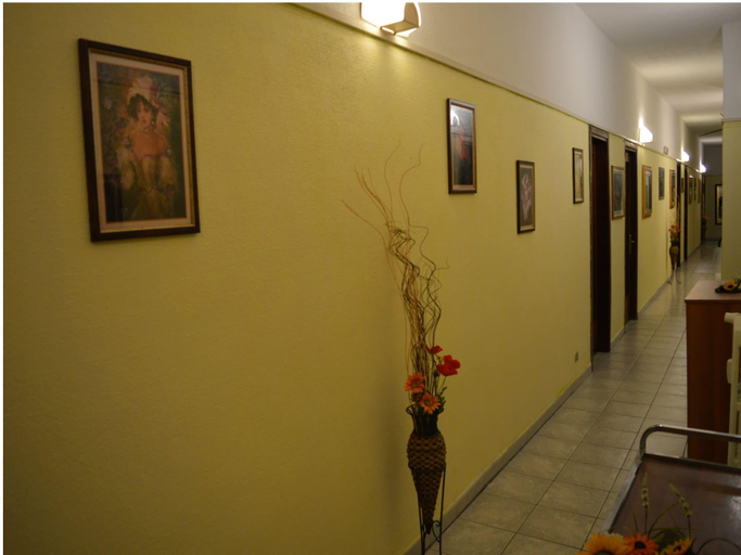 Public Area 3, Stazione, Novara