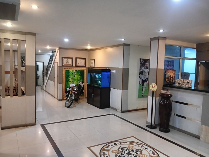Others 4, Hotel Top 5, Indragiri Hilir