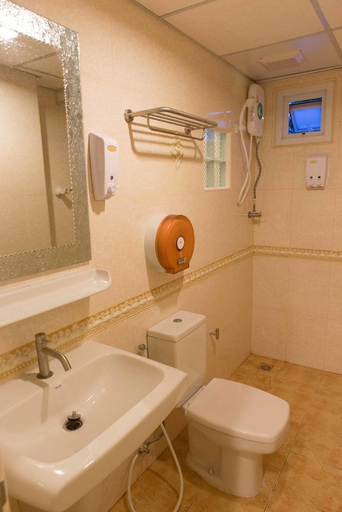 Bathroom 3, Honey House 3, Pattaya