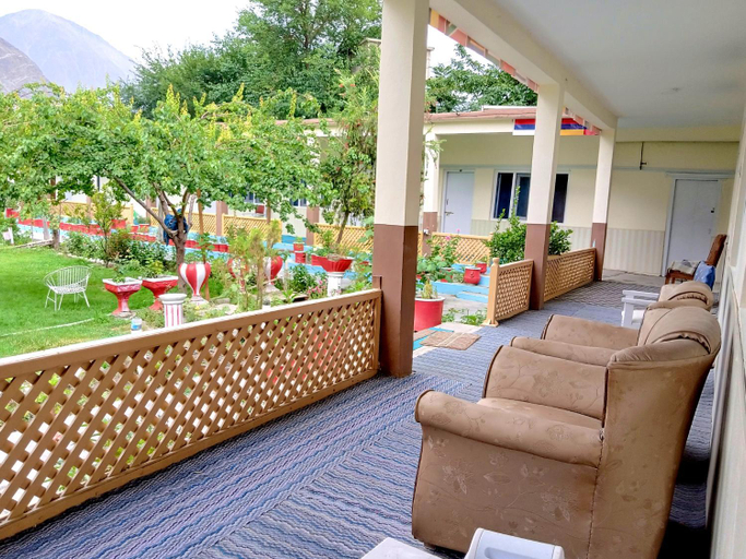 Others 5, Madina Hotel 2, Northern Areas