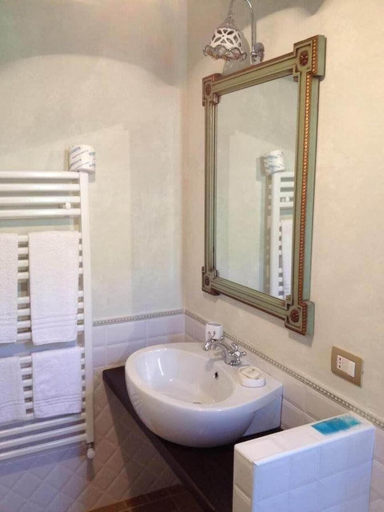Bathroom 5, Il Casale San Martino, Perugia