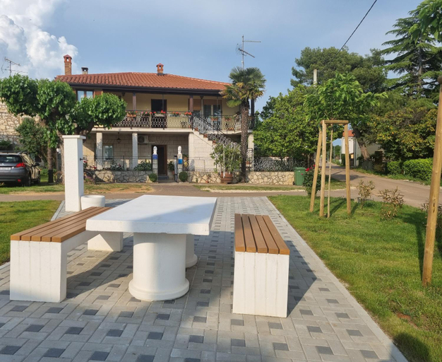 Others 5, Apartment Felice, Novigrad