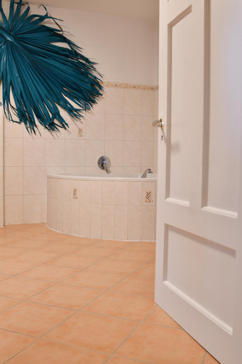 Heimat Floral Ferienwohnung, Saarlouis