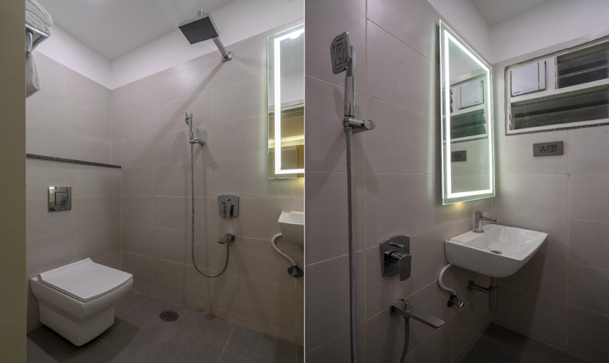 Bathroom 4, Treebo Premium D Consulate, Hyderabad
