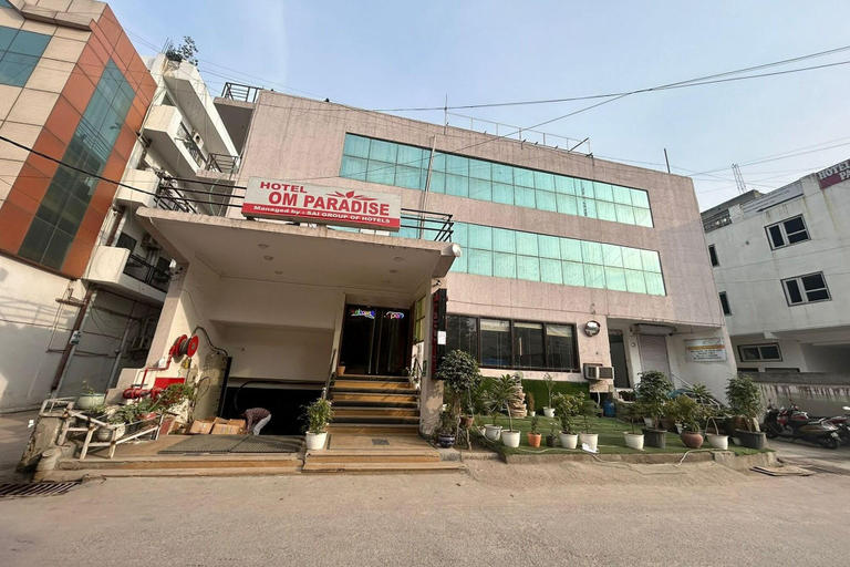 Exterior & Views 1, Om Paradise Hotel, Delhi