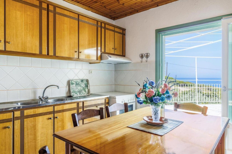 Room 2, Nerissa Cottage - Skopelos Glossa, Thessaly