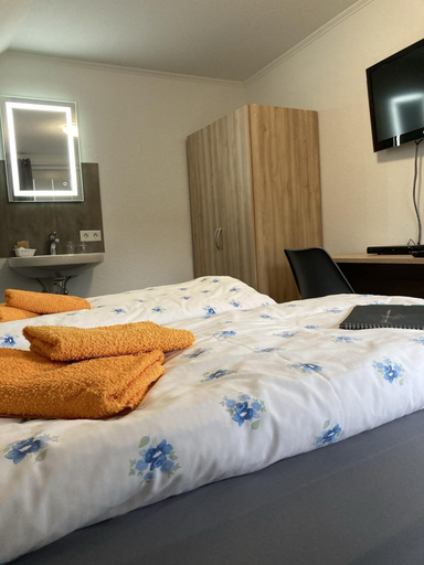 Bedroom 3, Harrier Hof, Wesermarsch
