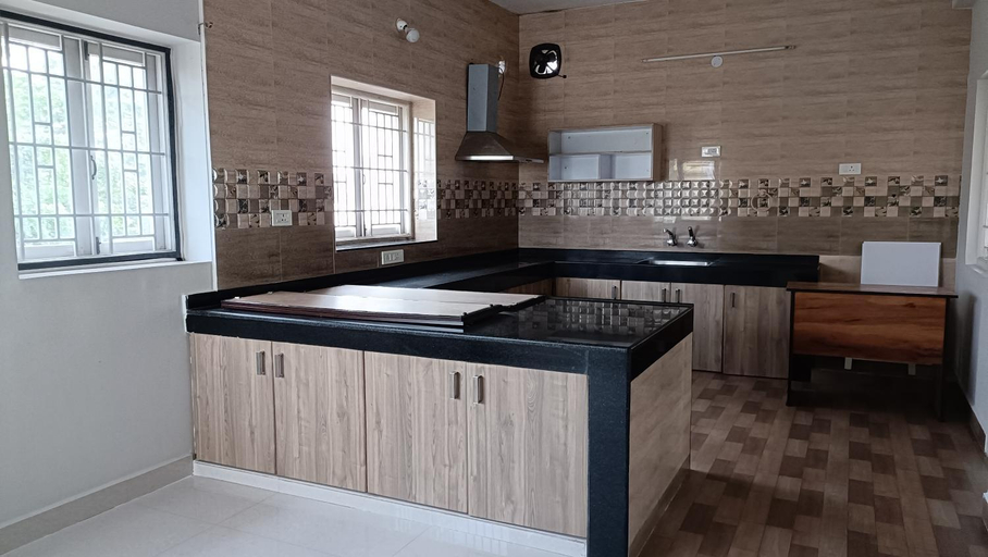 Others 5, Shantham Service Apartments Indumanagar, Coimbatore