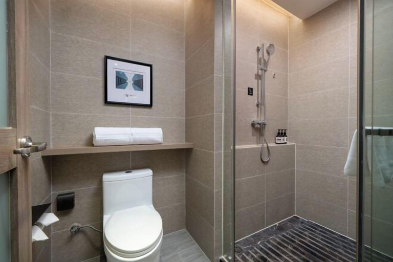 Bathroom 4, ECHIC Hotel (Shenzhen East Railway Station Buji Subway Station Branch), Shenzhen