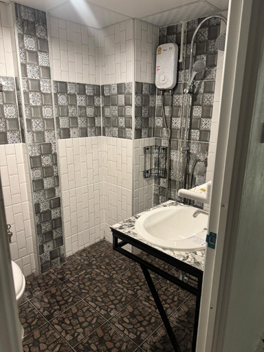 Bathroom 4, YOK GUEST HOUSE (JOMTIEN), Pattaya