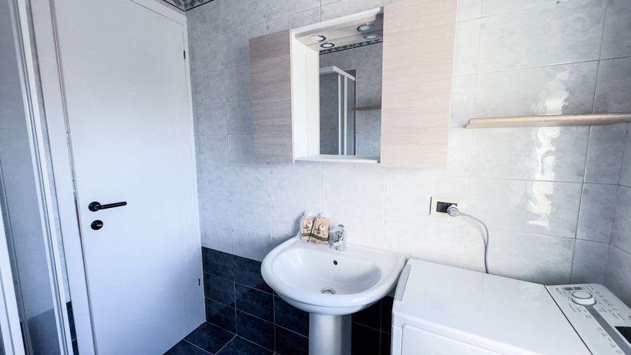 Bathroom 4, Casa Raffi by Ca-sa Check, Venezia