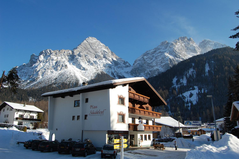 Others 4, Zugspitz-Arena Fewo Haus Schachtkopf, Reutte