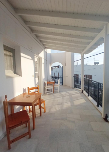 Others 2, Ammosis Inn, South Aegean
