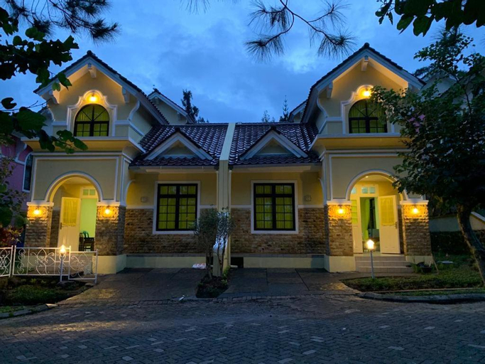 Villa Kota Bunga 2 kamar full wifi harga budget, Bogor