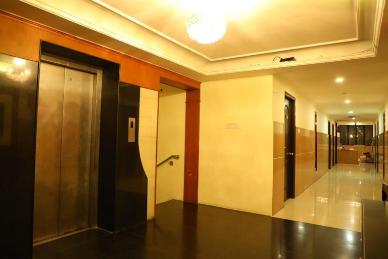 Others 4, Hotel Shrie Shaanth, Salem