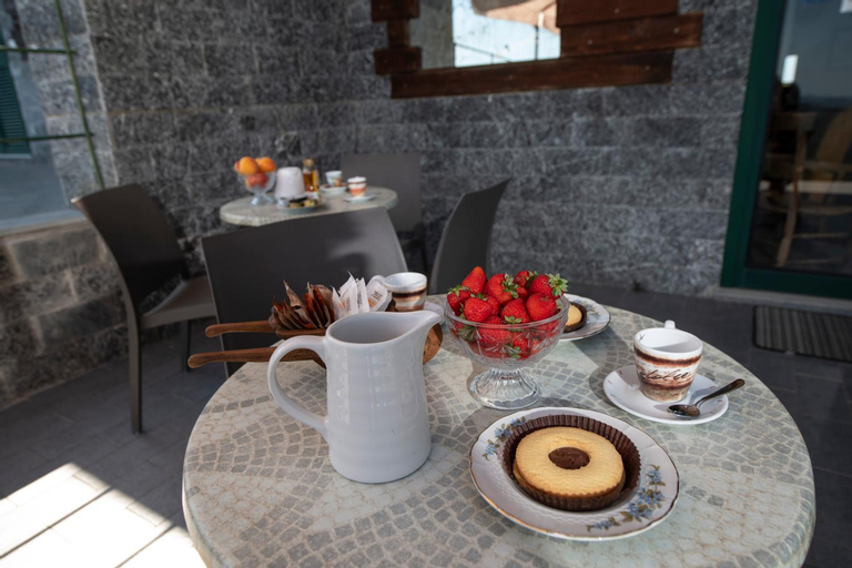 Food & Drinks 5, 203 - Camera The Cherry House, con giardino e Piscina, La Spezia