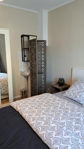 Others 3, Chambre tout confort, Nord