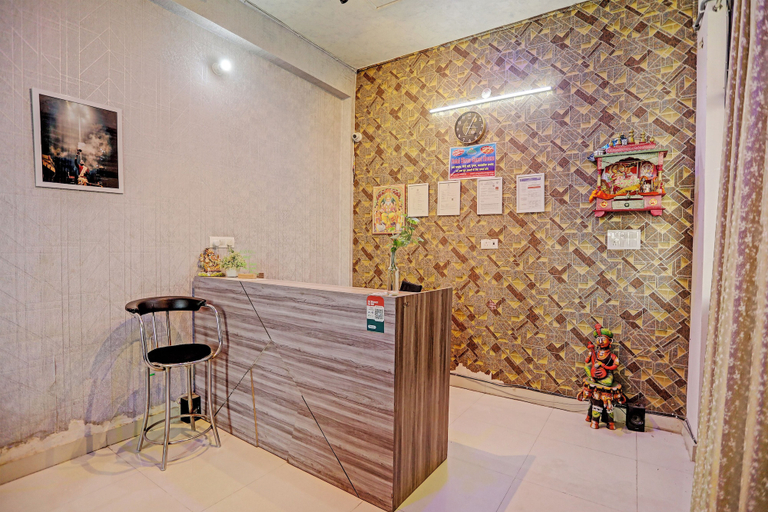 Others 1, Shree Hotel, Lucknow