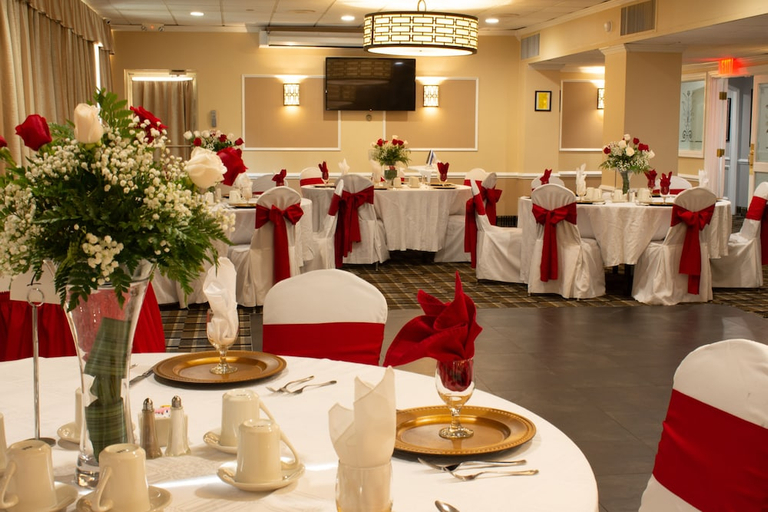Food & Drinks 3, Executive Inn - Fort Lee, Bergen