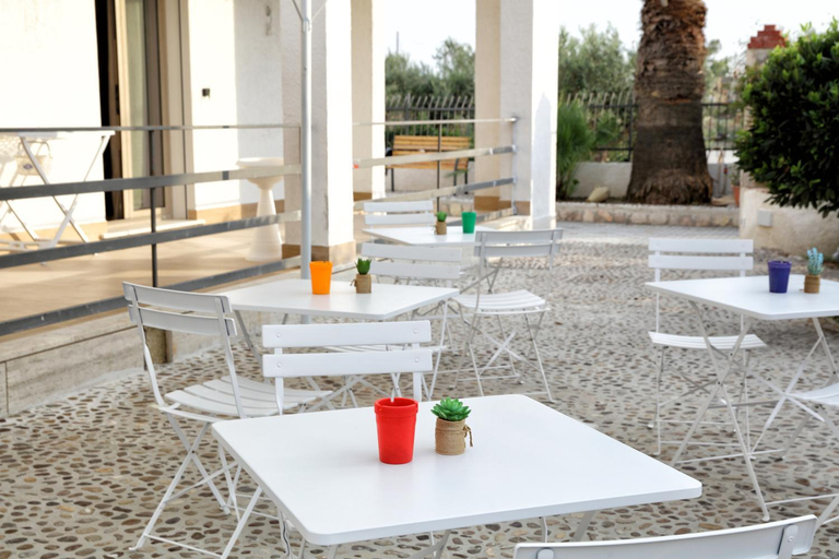 Others 3, B&B Bouganville, Trapani