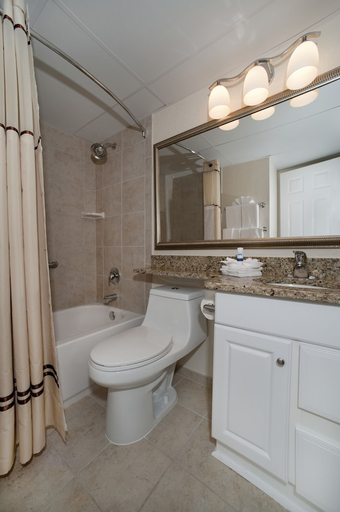 Bathroom 3, Casa Del Mar Beachfront Suites, Galveston