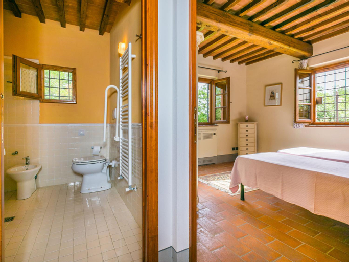 Others 4, Apartment Francigena-1 by Interhome, Florence