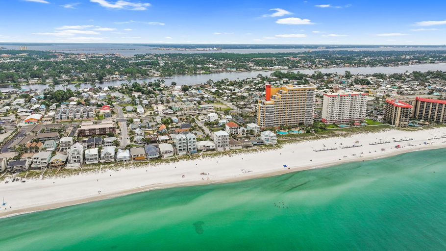 Others 5, Beach House - Sugar Sands by Panhandle Getaways, Bay